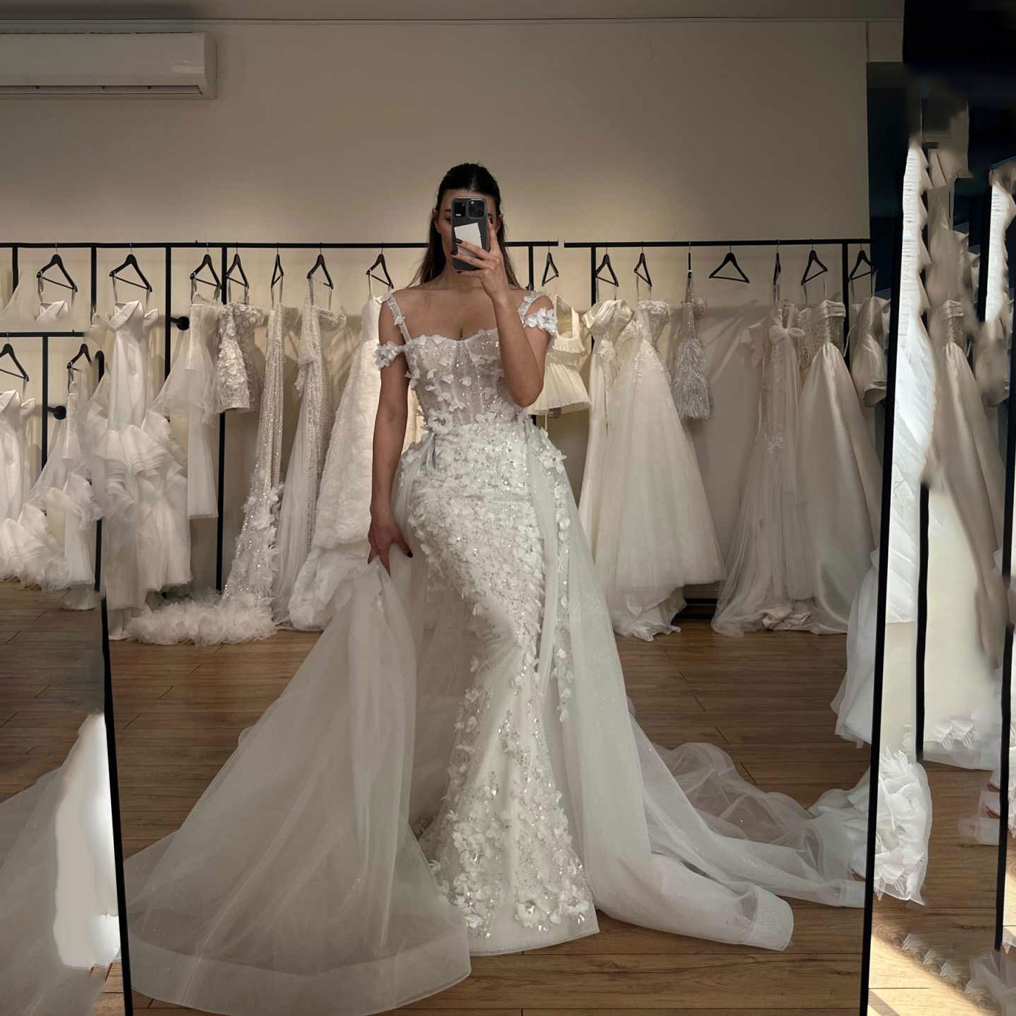 New Wedding Dress New Appliques Bridal Gown Sexy Remove Train 3D Flower Lace Bridal Dresses Vestidos De Novia Size Customized H252234