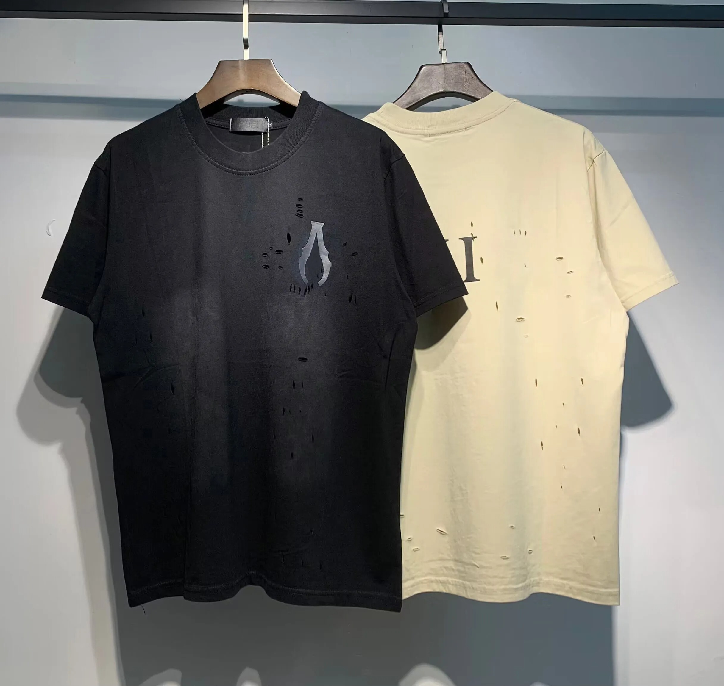 5A Designer Men's T-Shirts Colorful Letter Print Splash Ink Short-sleeved 2025 Summer Top Sell graphic tee European and American Fashion Womens Loose T shirts 02