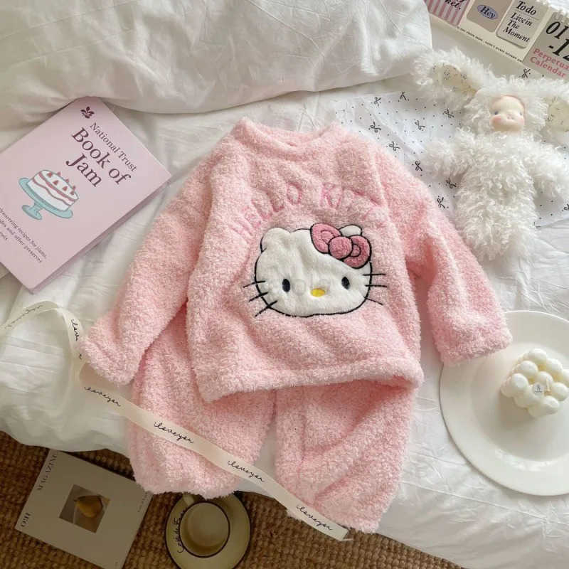 Sanrio Kawaii Hello Kitty Children Cute Fleece Pajamas Student Princess Hoodie Comfortable Warm Pants Christmas Gifts for Girls L250919