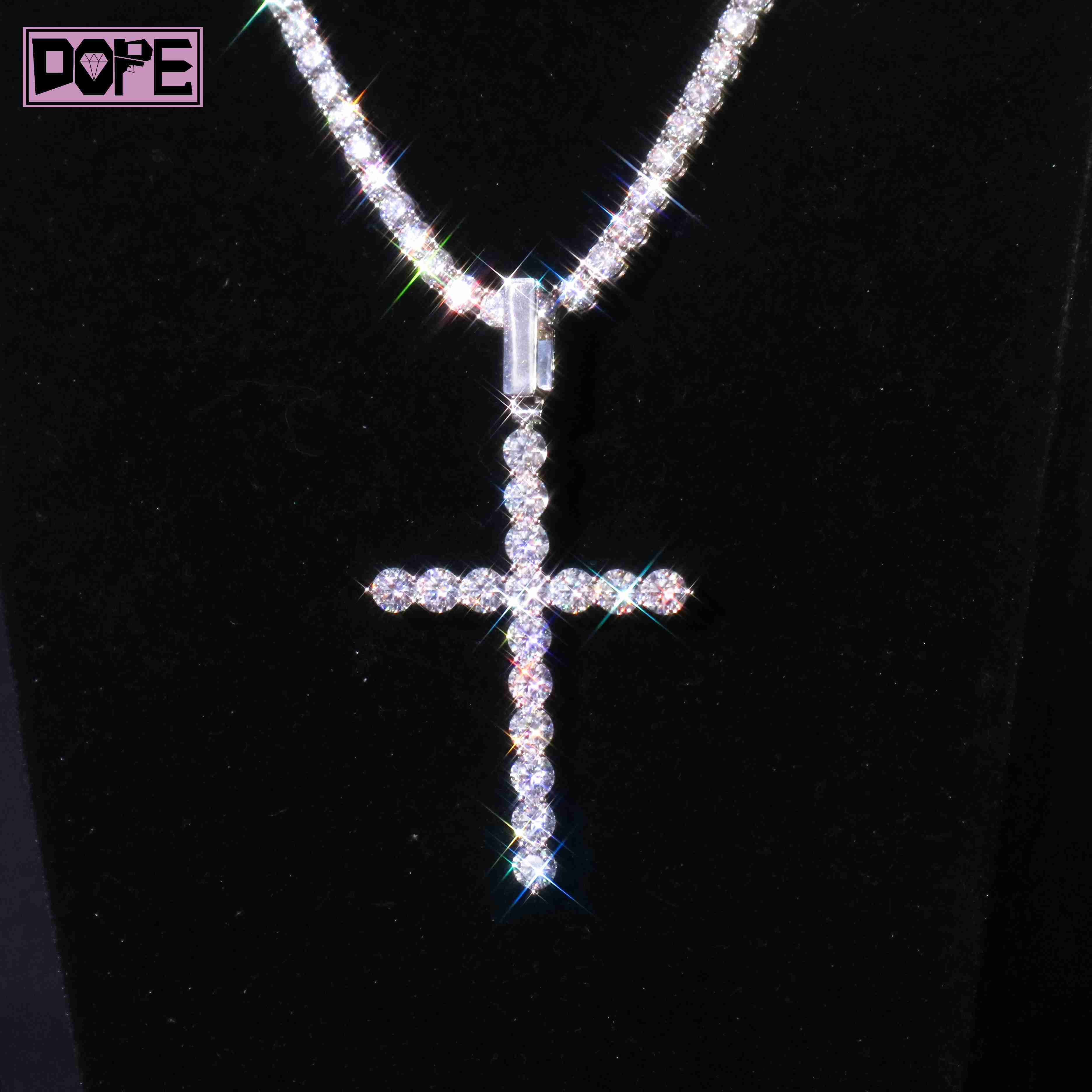 Hip Hop Mossanite Pendant Basic Tennis Cross Charm Religious Vvs Iced Out Diamond 925 Silver Customized Trend Moissanite Pendant