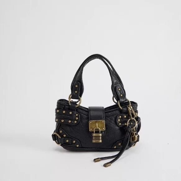 Designer Bag 2025 Summer New Large Capacity Rivet Vintage Street Motorcycle Bag Luxury Bag Mini Crossbody Bag Phone Bag Women's Bag