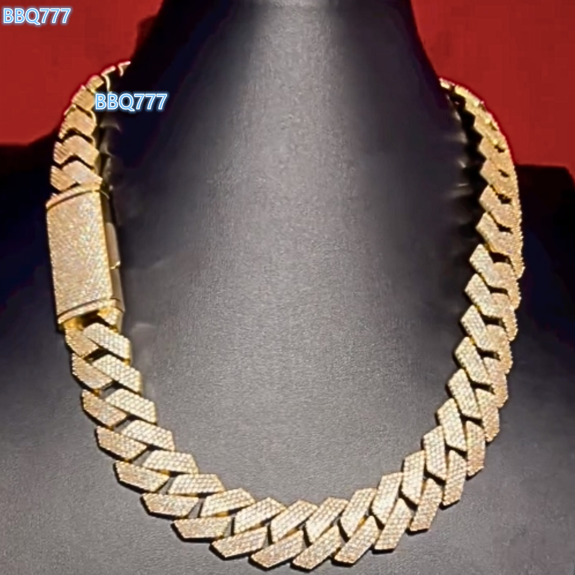 High Quality Customized 20 mm Cuban Link Moissanite Diamond Chain 10K GOLD Yellow White Rose Gold Diamond Chain