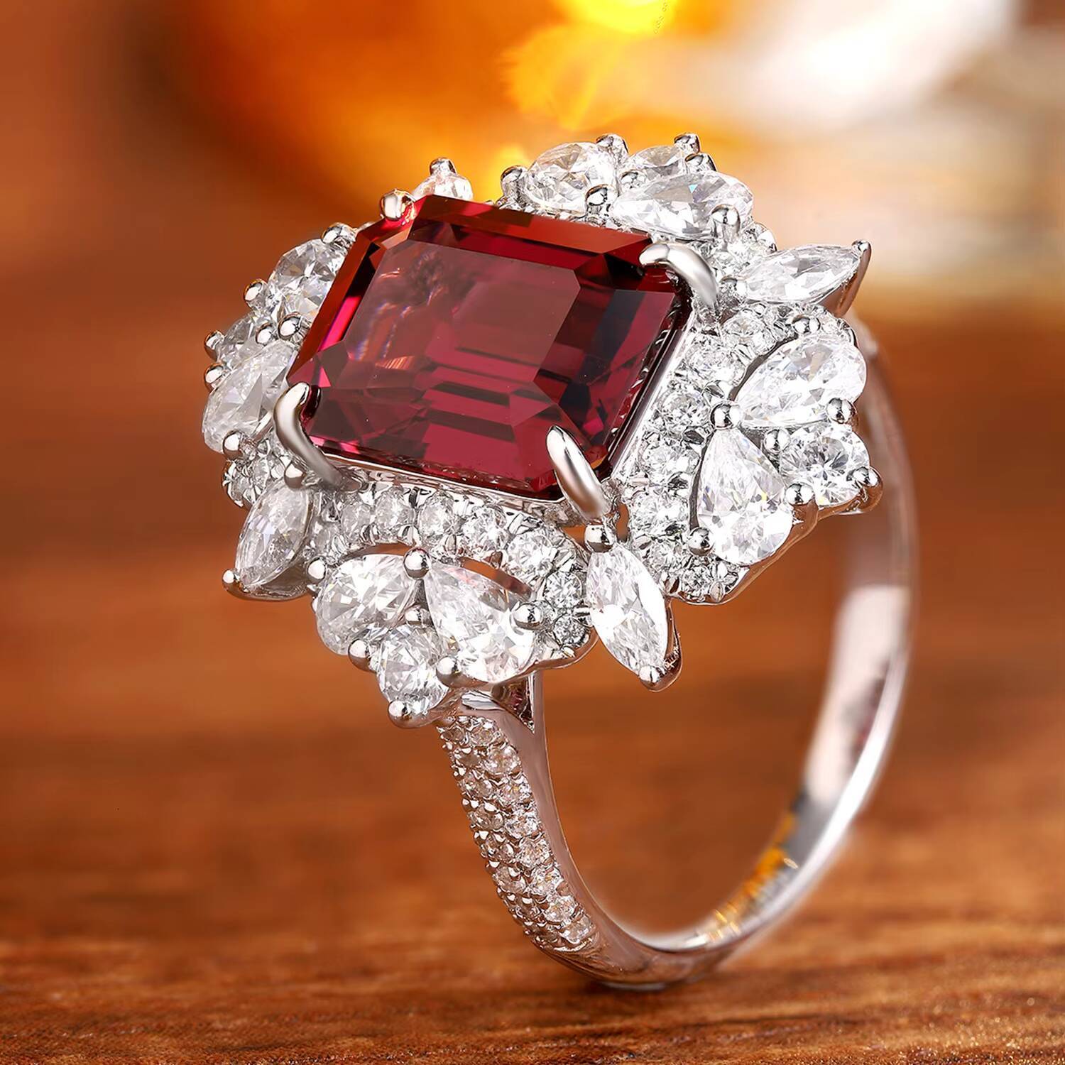 Luxury Natural Garnetcultivated Emerald S925 Silver Womens Ring Rectangular Cutting Art Elegant Classic Womens Business Ring