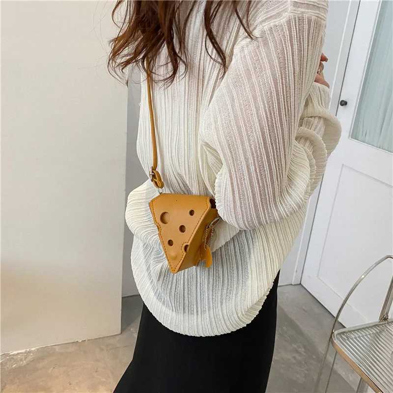 Minority design texture cheese bag 2022 summer new oneshoulder headset bag girl mini lipstick crossbody bagXJ250918
