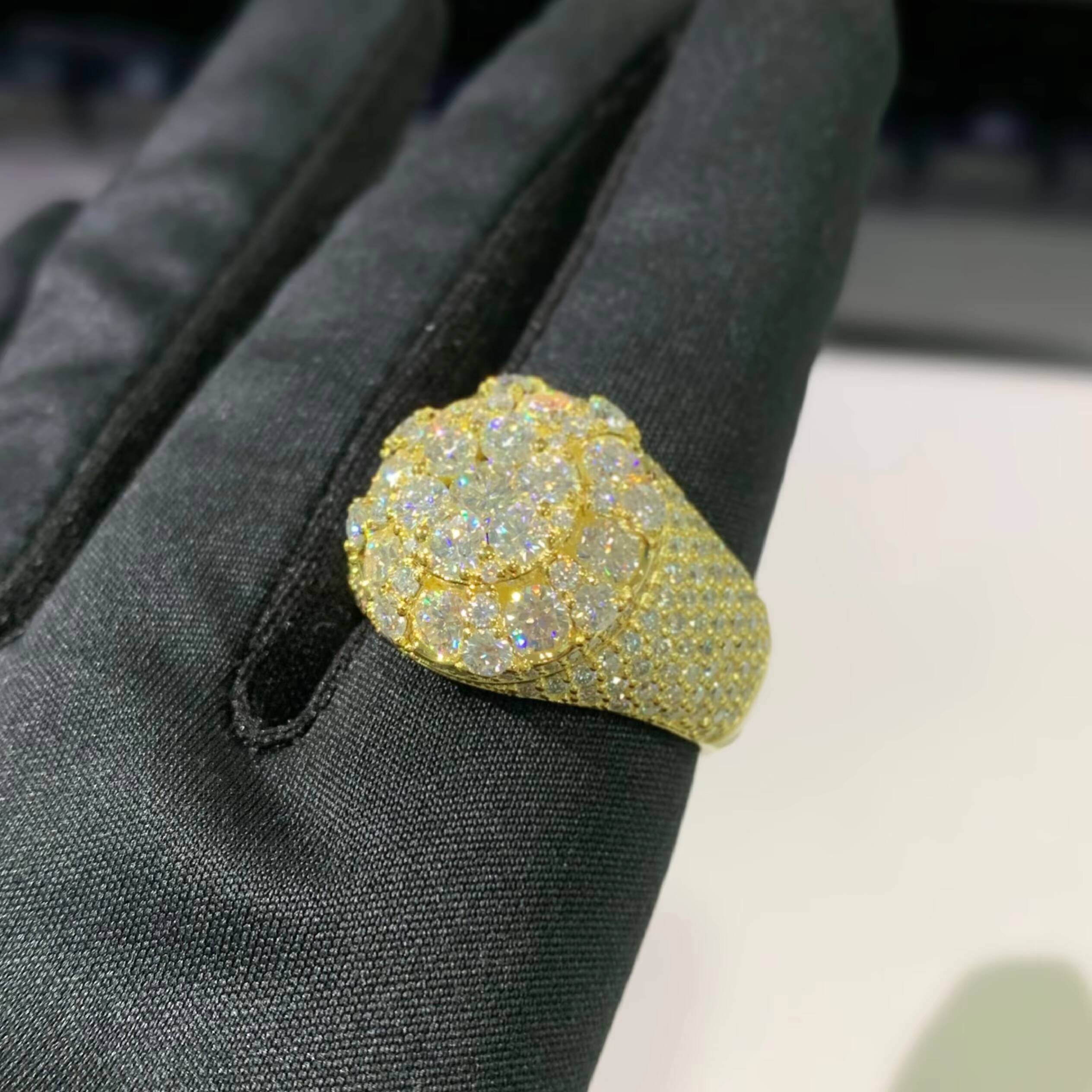 Hiphop Jewelry 14k 18k Gold Plated 925 Sterling Silver Mens Iced Out Diamond Moissnaite Ring HIPHOP Champion Ring