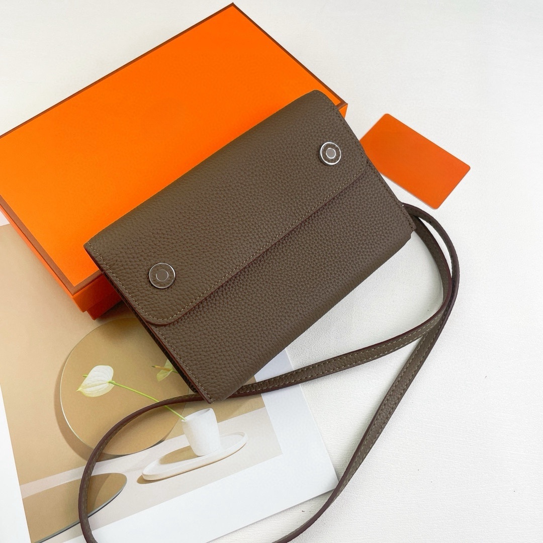 Flap Nap bag Designer Bag Shoulder Bag Phone Bag Crossbody Genuine leather Fashion Bags Handbag Shoulder bag Lady Factory wholesale