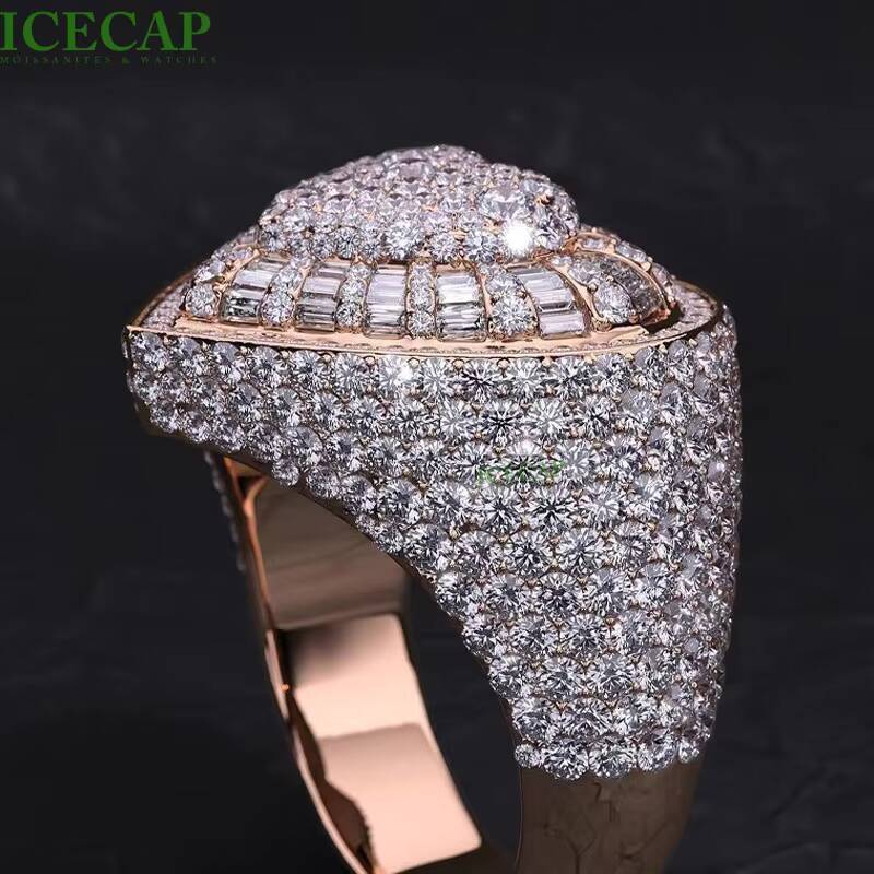 RTS VVS Moissanite Custom Hip Hop Engagement Heart Ring Light Fashionable Silver 925 Gold Plated for Wedding and Party