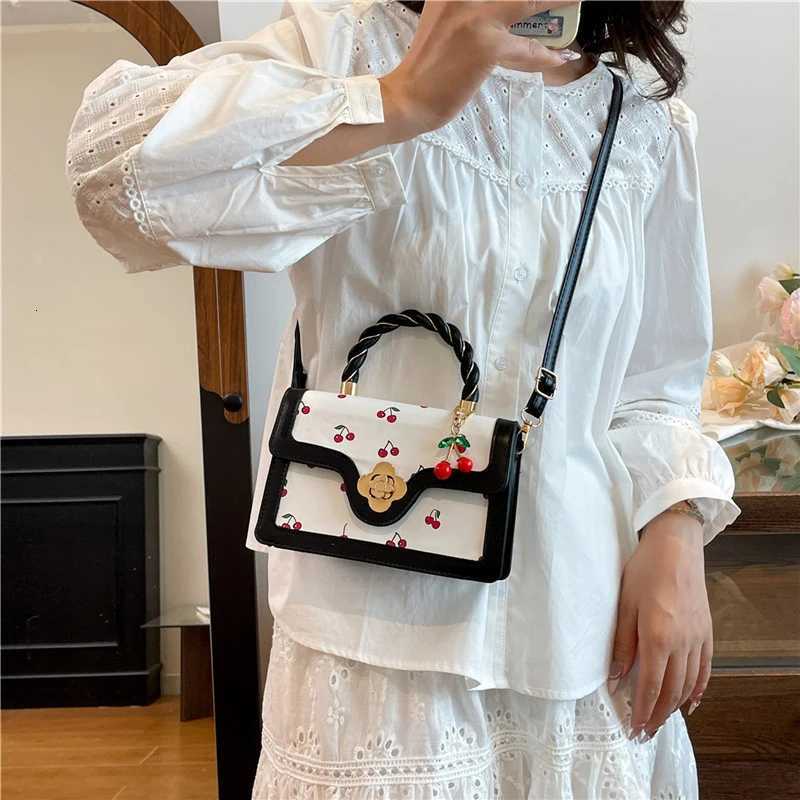 Sweet Crossbody Bag Fashion Cherry Print TopHandle Ladies Luxury Square Shoulder Bag Women High Quality Sling PurseXJ250918