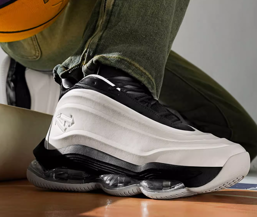 Designer Versatile Trendy Men's Autumn Winter High-top Thick-soled Non-slip New Niche Soft-soled Air Cushion Sports Casual Shoes