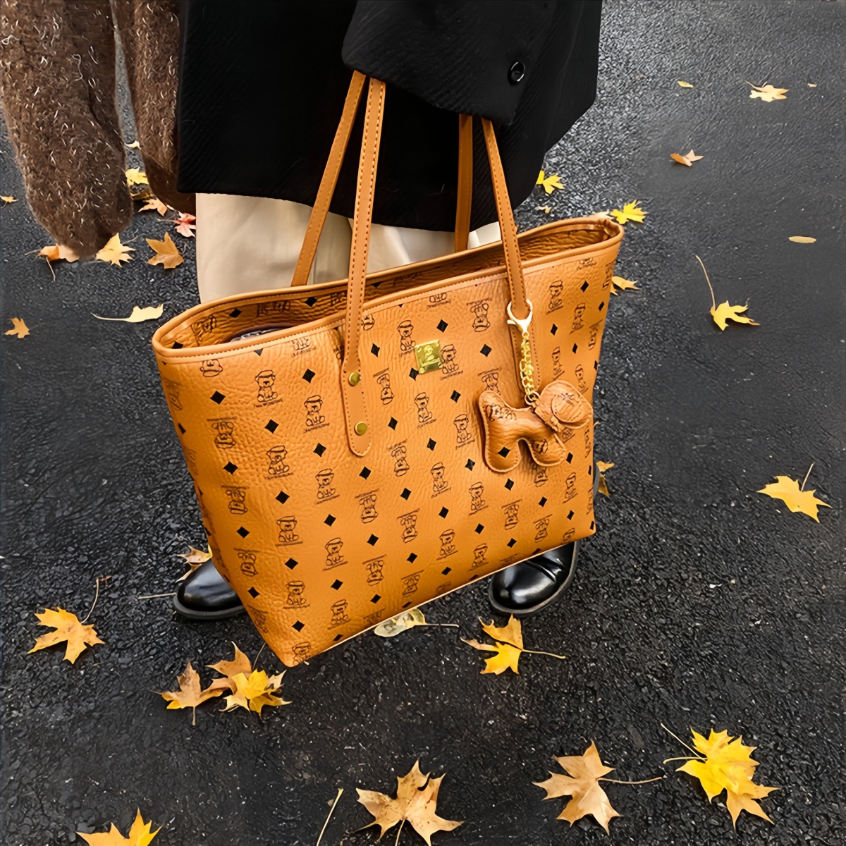 2025 Designer Fashionable Printed Commuting Tote Bag - Women's Shoulder/Handheld, Bucket Bag Style with Free Shipping