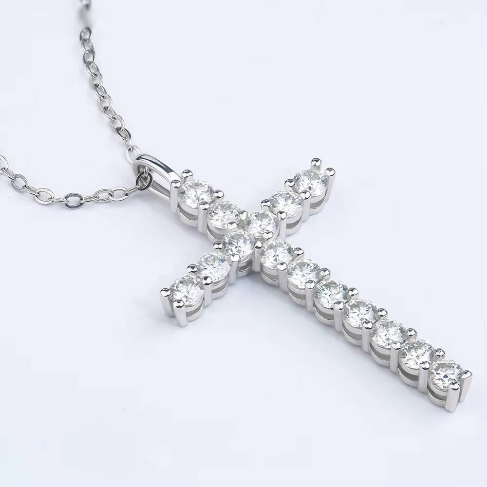 925 Sterling Silver Moissanite Cross Pendant White Gold Plated Color with VVS White Moissanite Diamond Jewelry Necklace