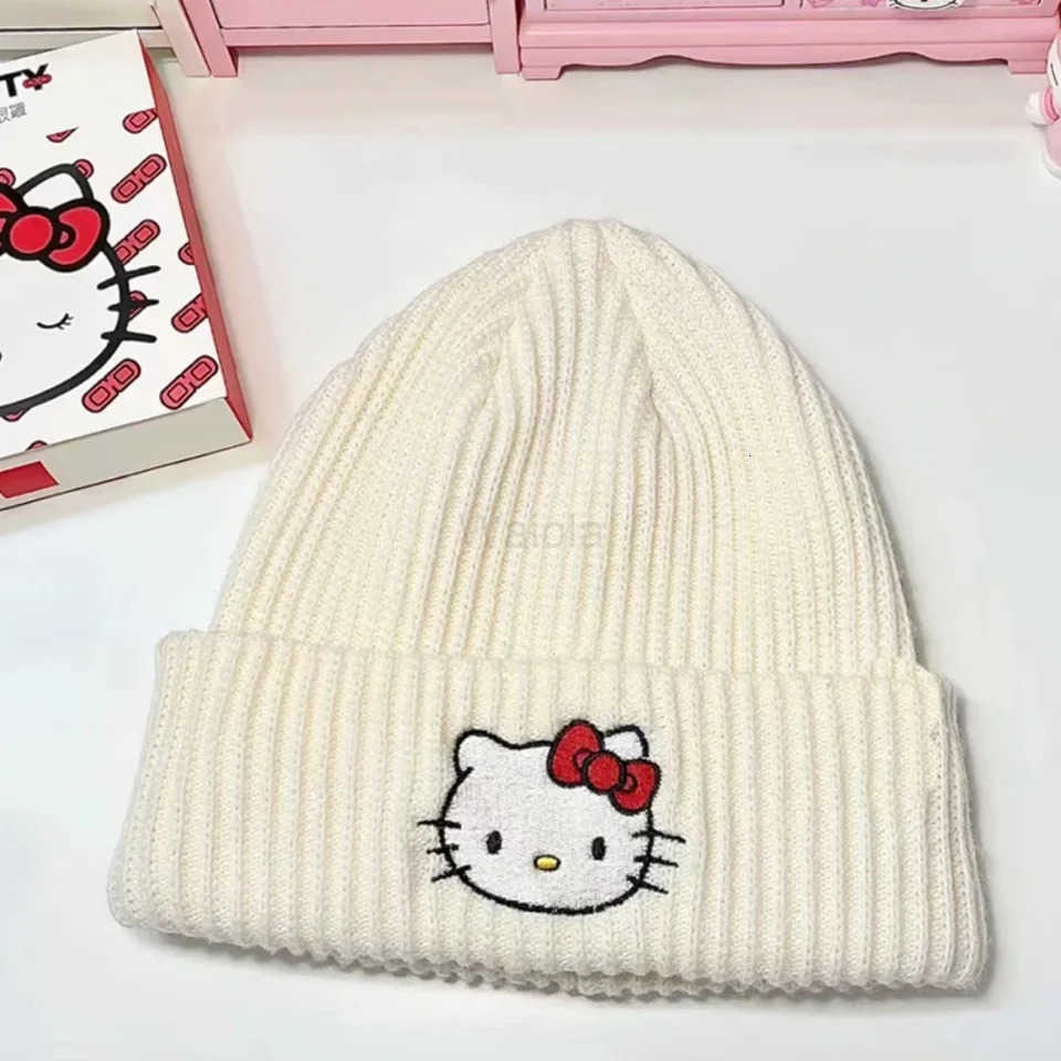 Sanrio Kawaii Saniro Hello Kitty Winter Knitted Cap Cartoon Kt Cat Wool Embroidery Knitted Cap Warm Cap Couple Set Head Hat Girls Gifts L250919