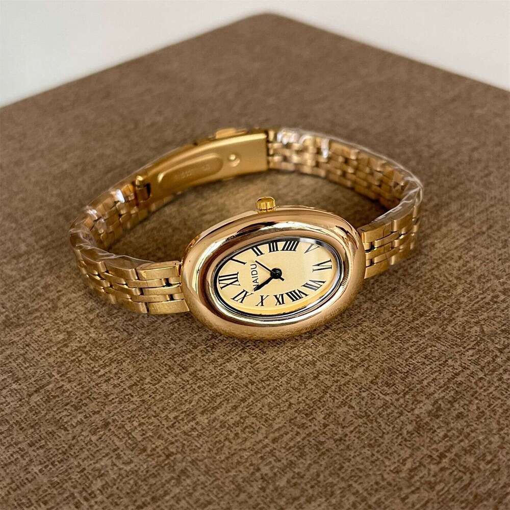 Bathtub Series Vintage Style Oval Dial Small Gold for Designer Women Fashion Quartz Watch