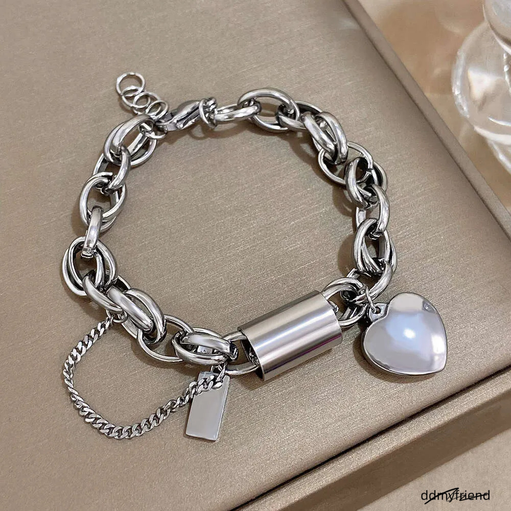 Punk Chunky Gold Color Thick Chain Stainless Steel Bracelets For Women Fashion Design Heart Love Pendant Wrist Jewelry Gift ddmyfriend
