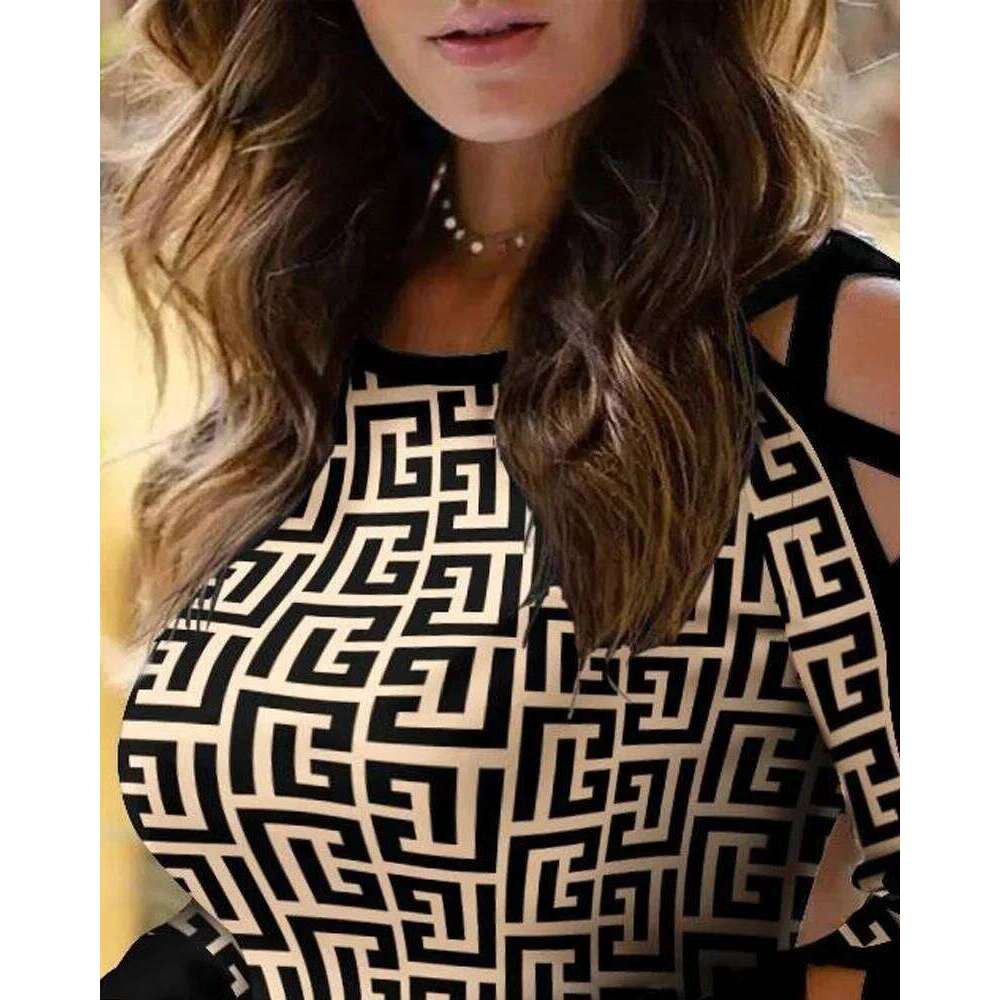 Designer Clothes Women Geometric Print Crisscross Cold Shoulder Fashion 2025 Hot Hit Y2k Casual All-Match Top Clothing Female Blusas