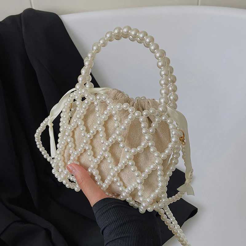 French Retro Handbag Fairy Popular Woven Beaded Bucket Bag Crossbody Bag Summer Niche Design Hollowed Out Pearl Bag Women Bag Z250915
