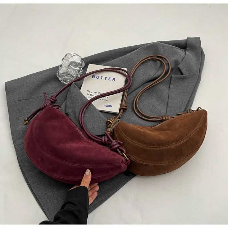 2025 New Womens Dumpling Bag Large Capacity Crossbody Bag Faux Suede Tote Bag for Work Casual Daily Use Fashion HandbagXJ250918