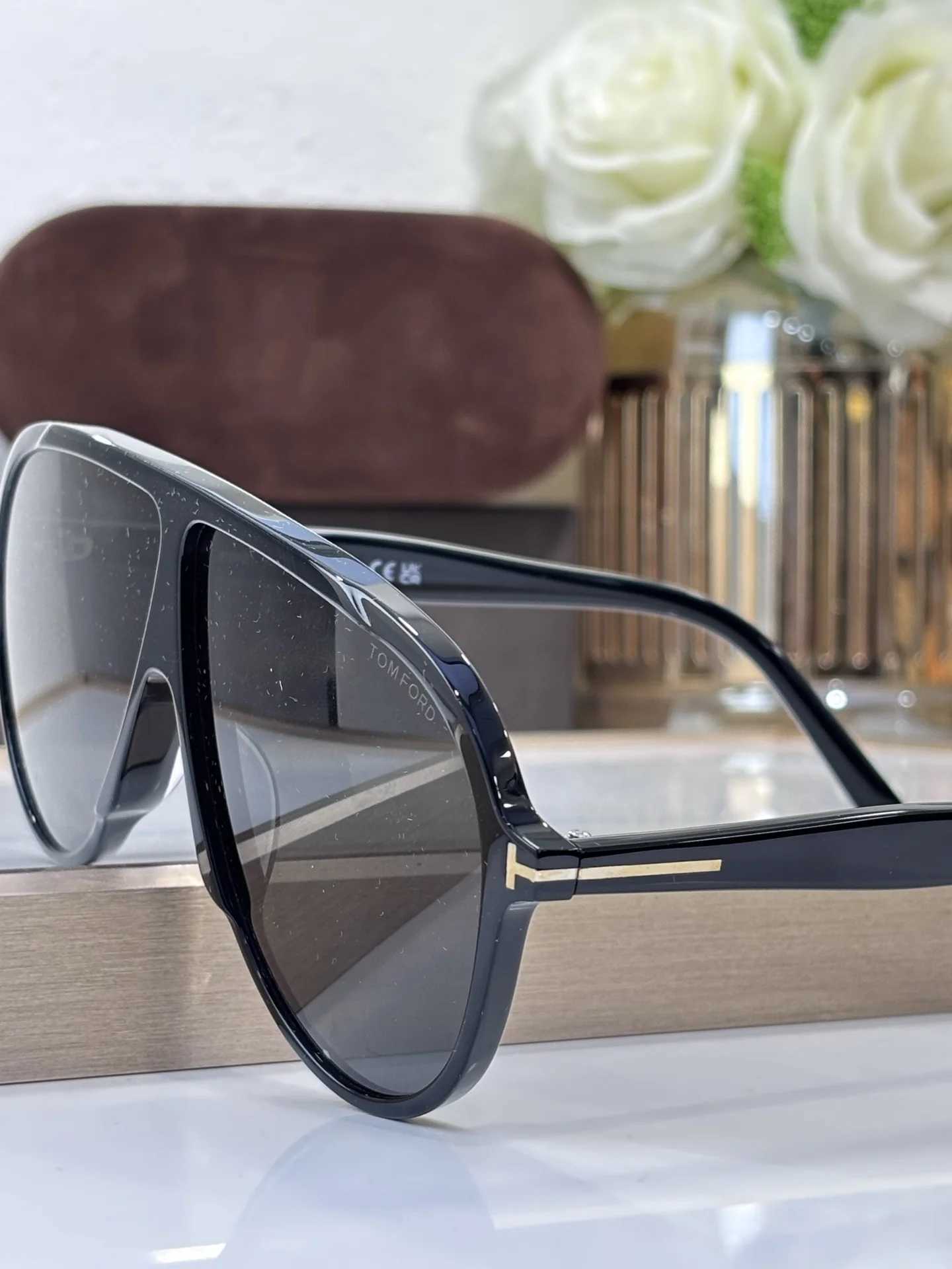 Oblate Irregular TF Series Glasses Horizontal Stretch Unique Protection Lens Wearing Casual Weekend Trip Matching Fashion Items J250919