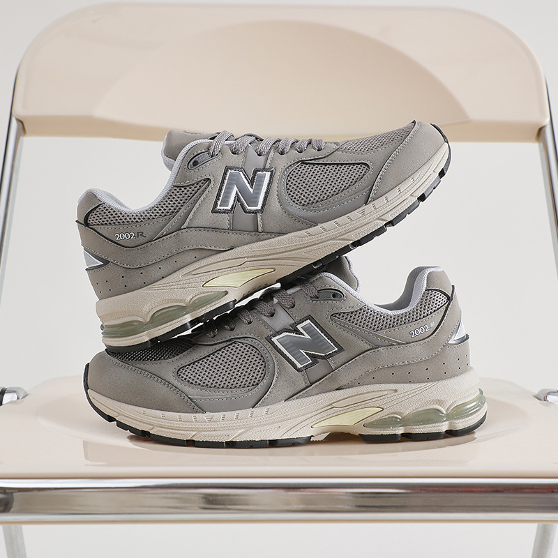 hot Free delivery designer Unisex board shoes Comfortable and casual board shoes casual and fashionable simple and minimalist