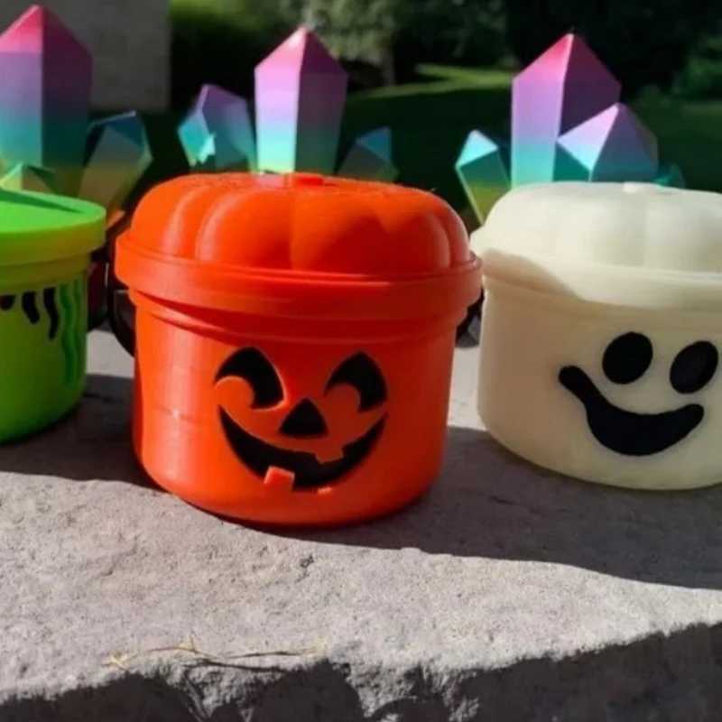 Mini Halloween Nostalgia Bucket Pumpkin Lantern Bucket Candy Jar Trick Or Treat Basket Halloween Small Candy Bucket C250919