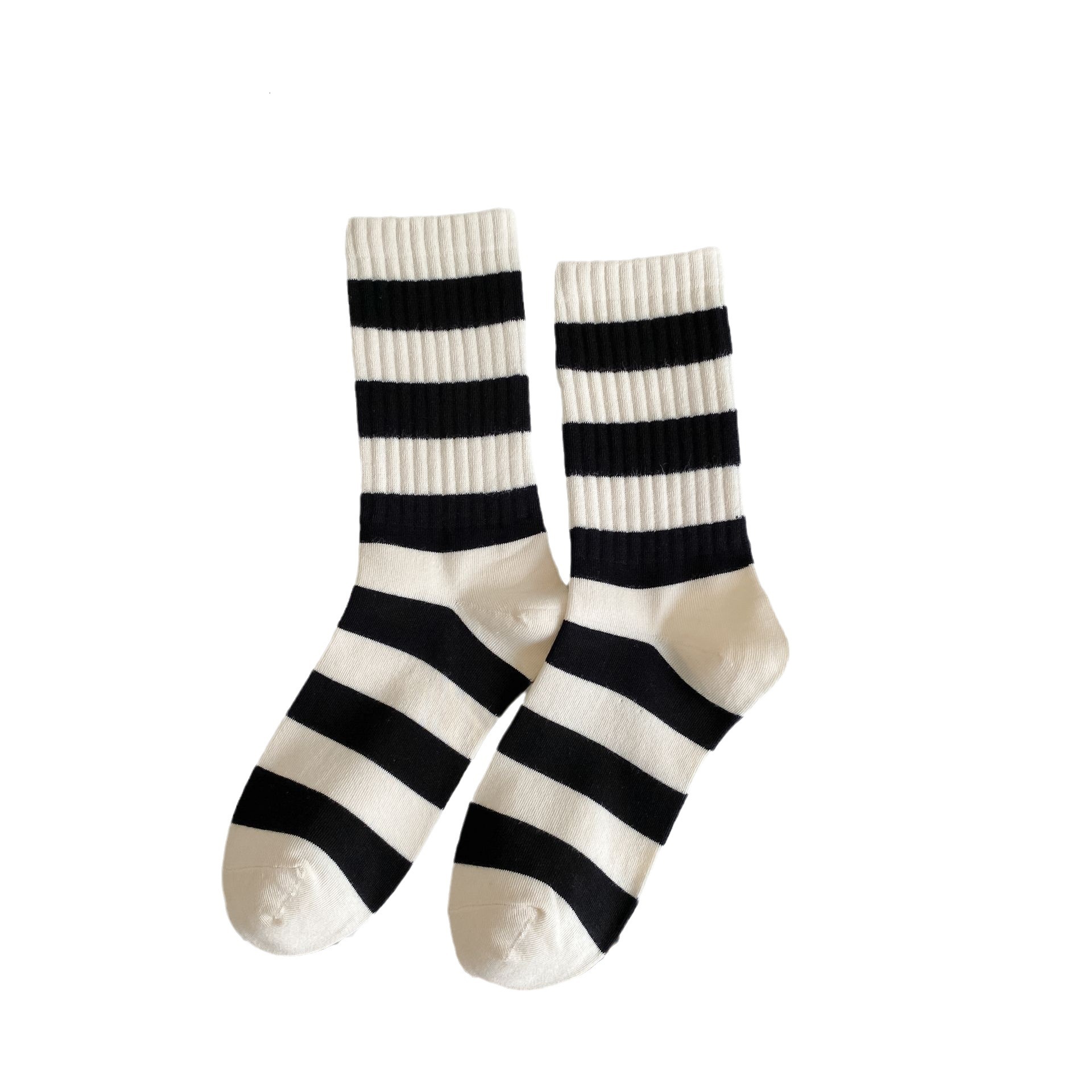 Autumn Winter Women's High Elastic Simple Striped Sports Five-pointed Star Jacquard Black and White Ins Trend Mid-calf Socks