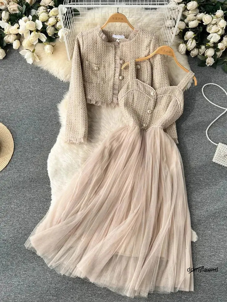 Autumn Spaghetti Strap Woolen Patchwork Mesh Tulles Midi Dress Short Tweed Jacket Coat For Women 2 Pieces Set Outfits 240708 ddmyfriend