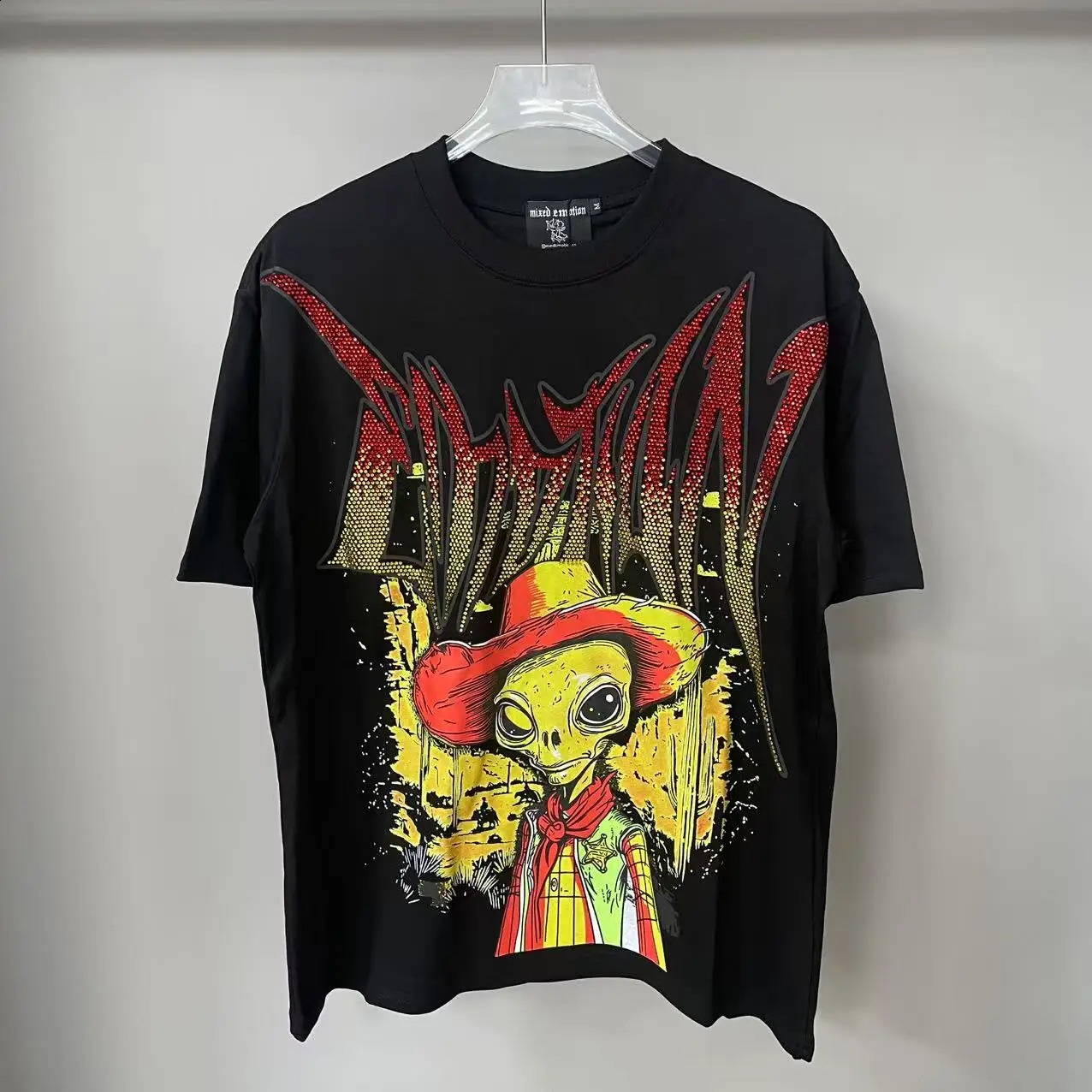 Winged Angel Rhinestone Short Sleeve Mens Tshirts Streetwear Cotton Loose Round Neck Summer Tees Oversized Unisex Tshirt250918