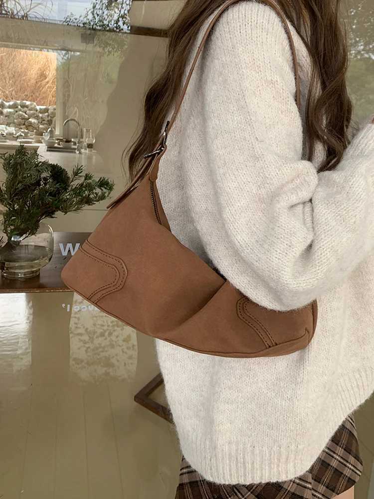 2025 New AutumnWinter Vintage Bag Fashion Suede Crossbody Bag Shoulder Bag Underarm Bag Casual Womens Daily Commuter BagXJ250918
