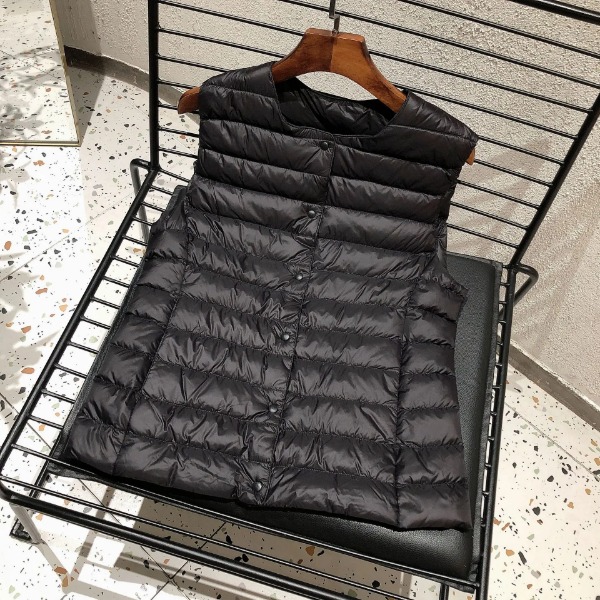 Female 90% White Duck Down Ultra Lightweight Packable Warm Down Liner Vest New Women Sleeveless Puffer Jacket