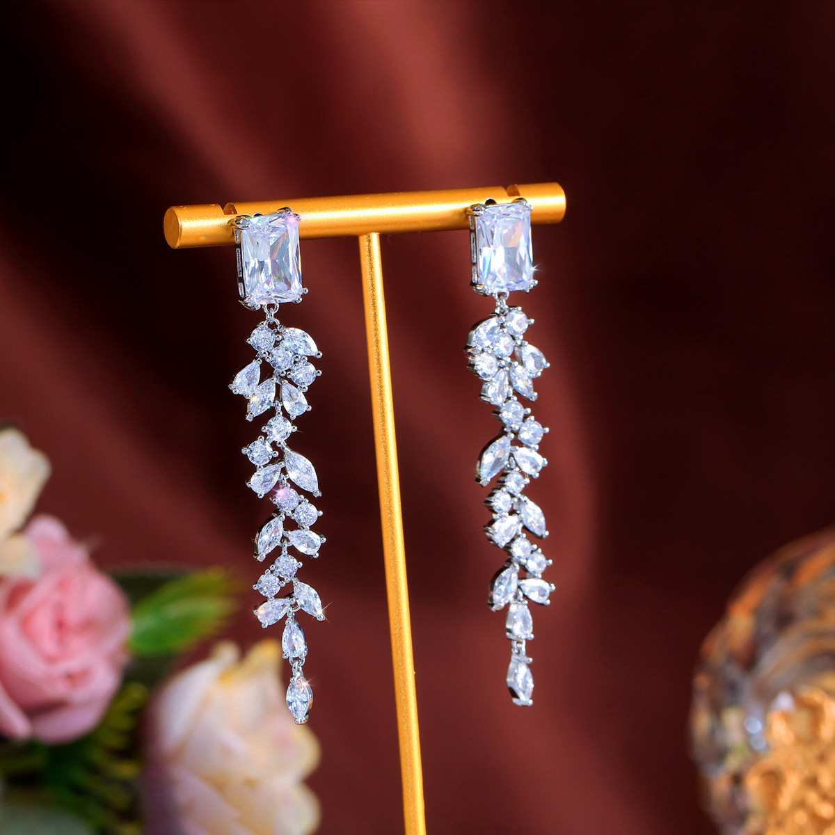 Sparkling Dangle Earrings Luxury Jewelry 925 Sterling Silver Radiant Shape 5A Cubic Zircon CZ Diamond Long Tassel Elegant Party Women Wedding Leaf Dro
