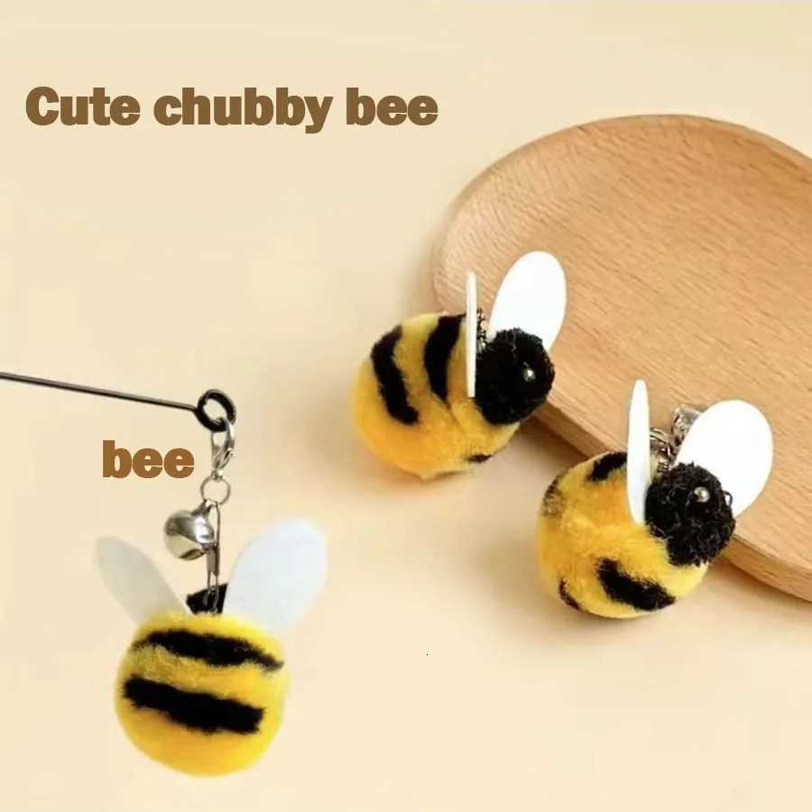 Pet Interactive Cat Toys Cute Simulation Bees Cat Teasing Sticks Interactive Toys To Relieve Boredom Cat Self Fun Pet Toys X250918