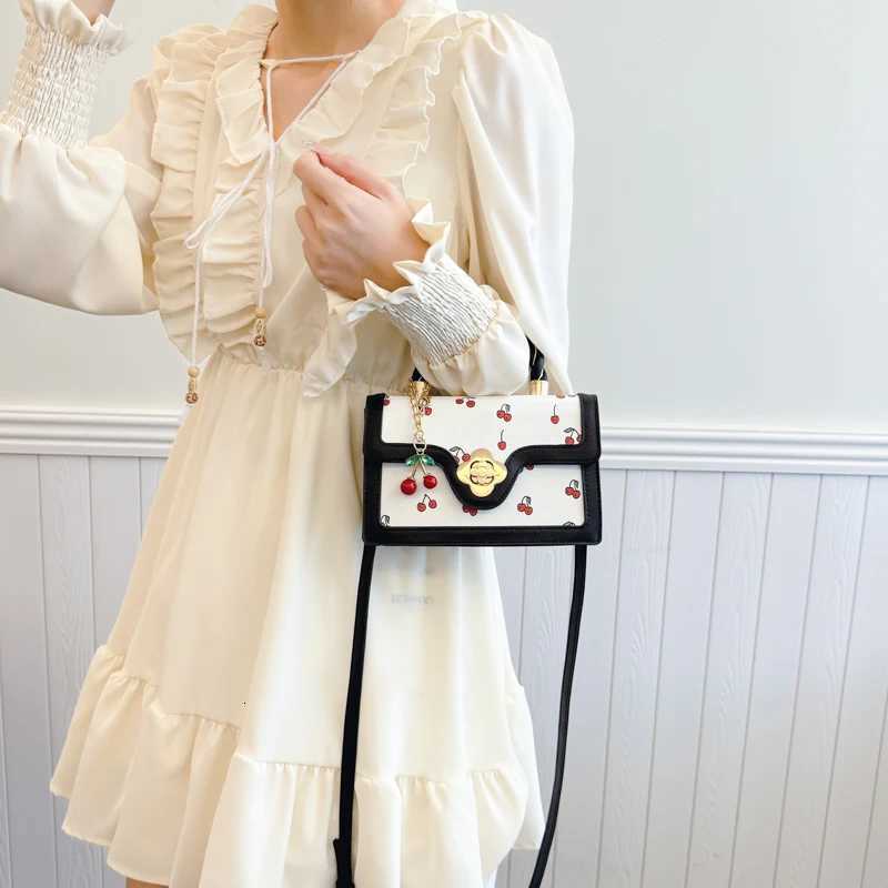 Cherry Print Bag Small Square Hand Bags for Woman 2025 New Trendy Bolsos De Mujer SAdvanced Sense Ac Femme Fashion BolsoXJ250918
