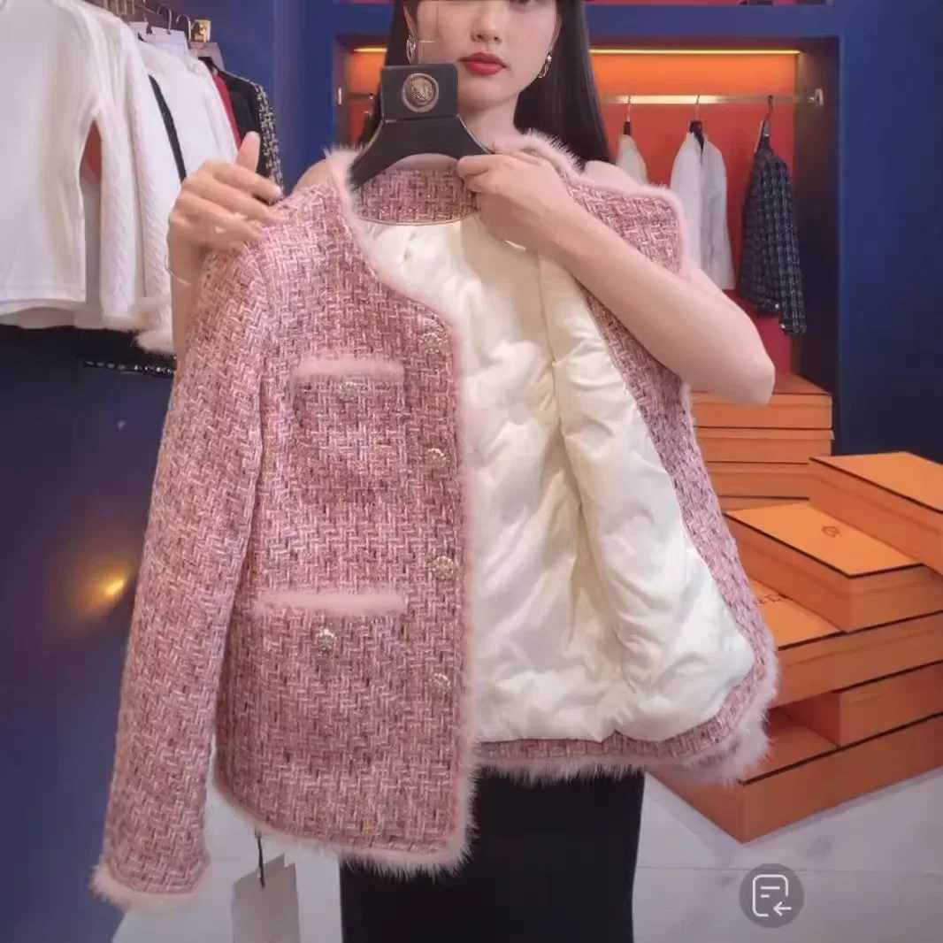 Pink Thickened Short Jacket Womens Autumn Winter New Fashion Elegant Ladies Short Padded Versatile Coat for Women Z250918