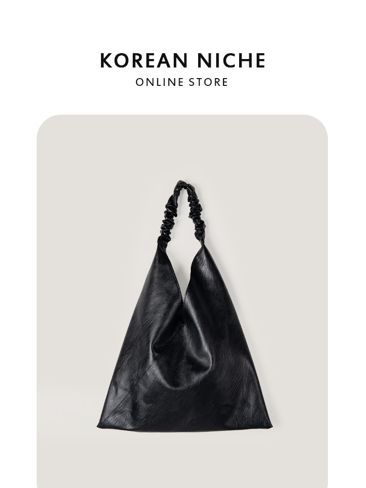 2025 New Korean Niche High-Quality Textured Pleated Oiled Wax Leather One-Shoulder Armpit Suitable For Commuting And Leisure Large-Capacity Tote Bag