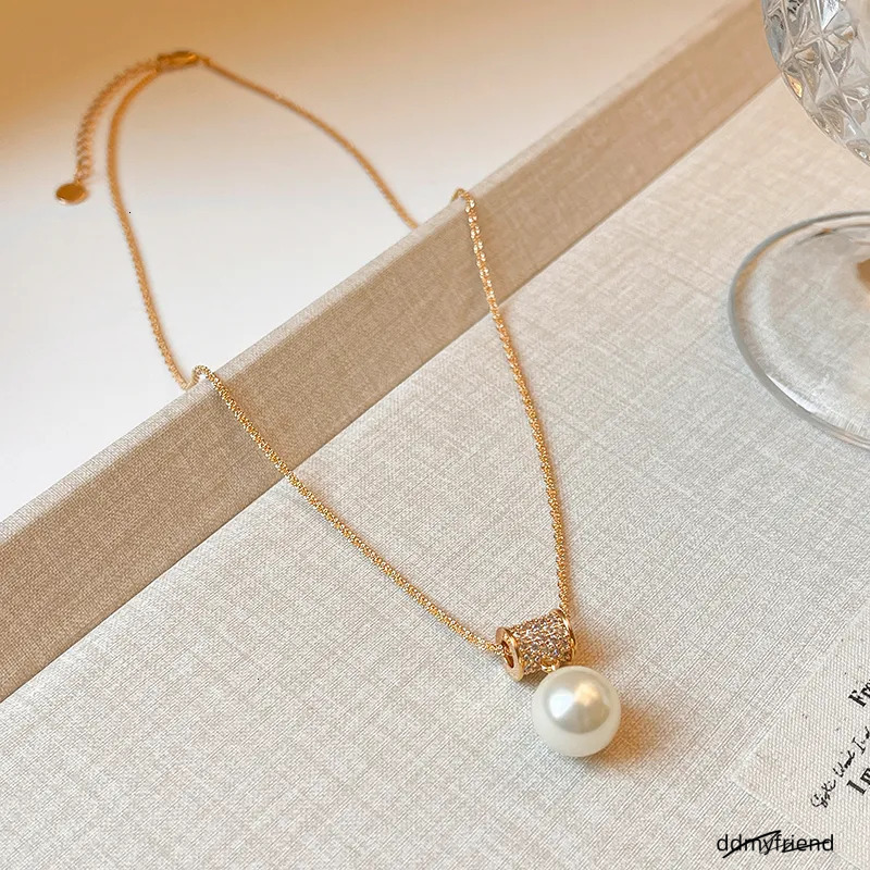 Golden Slim Waist Full Dia Pearl Necklace For Women 2025 Highend Light Niche Sweater Chain Jewelry 250728 ddmyfriend