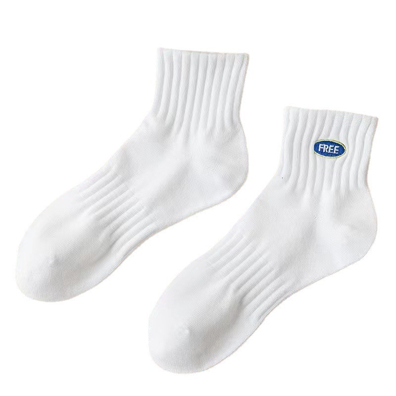 Oval Letter for Men and Women, Mid-Calf Short Socks, Sweat-Absorbent, Breathable, Trendy, Deodorant, White Basketball Sports Socks