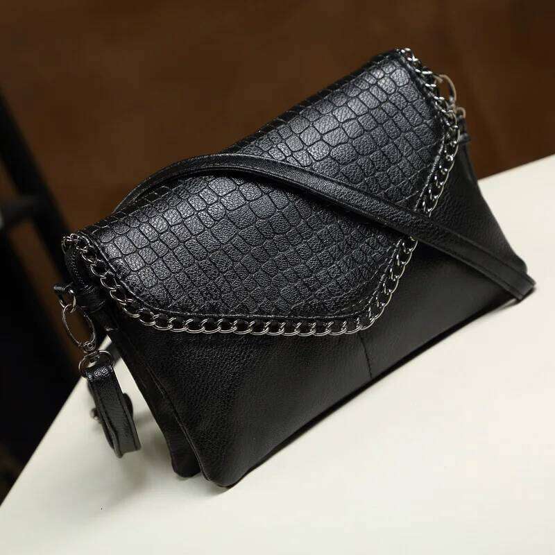 Female Shoulder Messenger Bags Casual Crossbody Bag Black PU Leather 2025 Trend Women Stone Print Chain Envelope Clutch Purses
