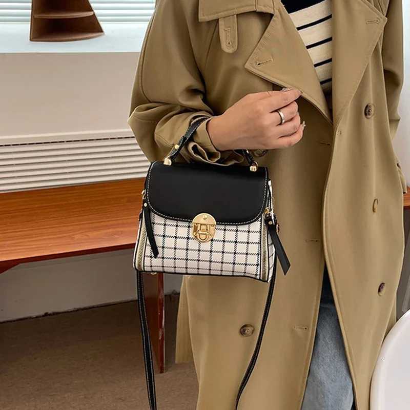 Womens Plaid Patterned PU Leather Crossbody Bag Stylish Buckle Decor Flap Purse Z250915