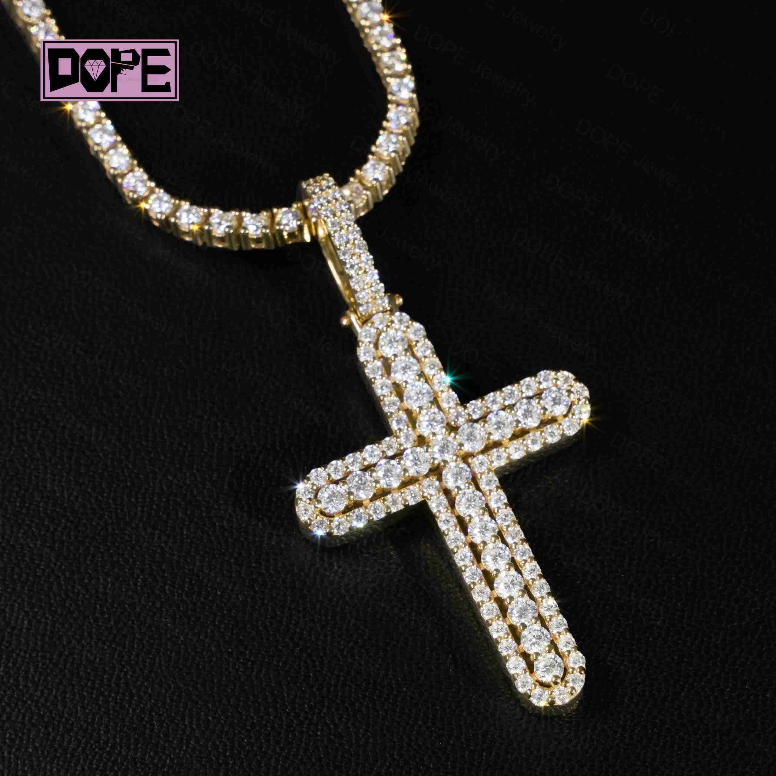 Religious Moissanite Pendant Christian 925 Silver 18k Gold Plated Cross Charm Iced Out Customized Trend Moissanite Pendant