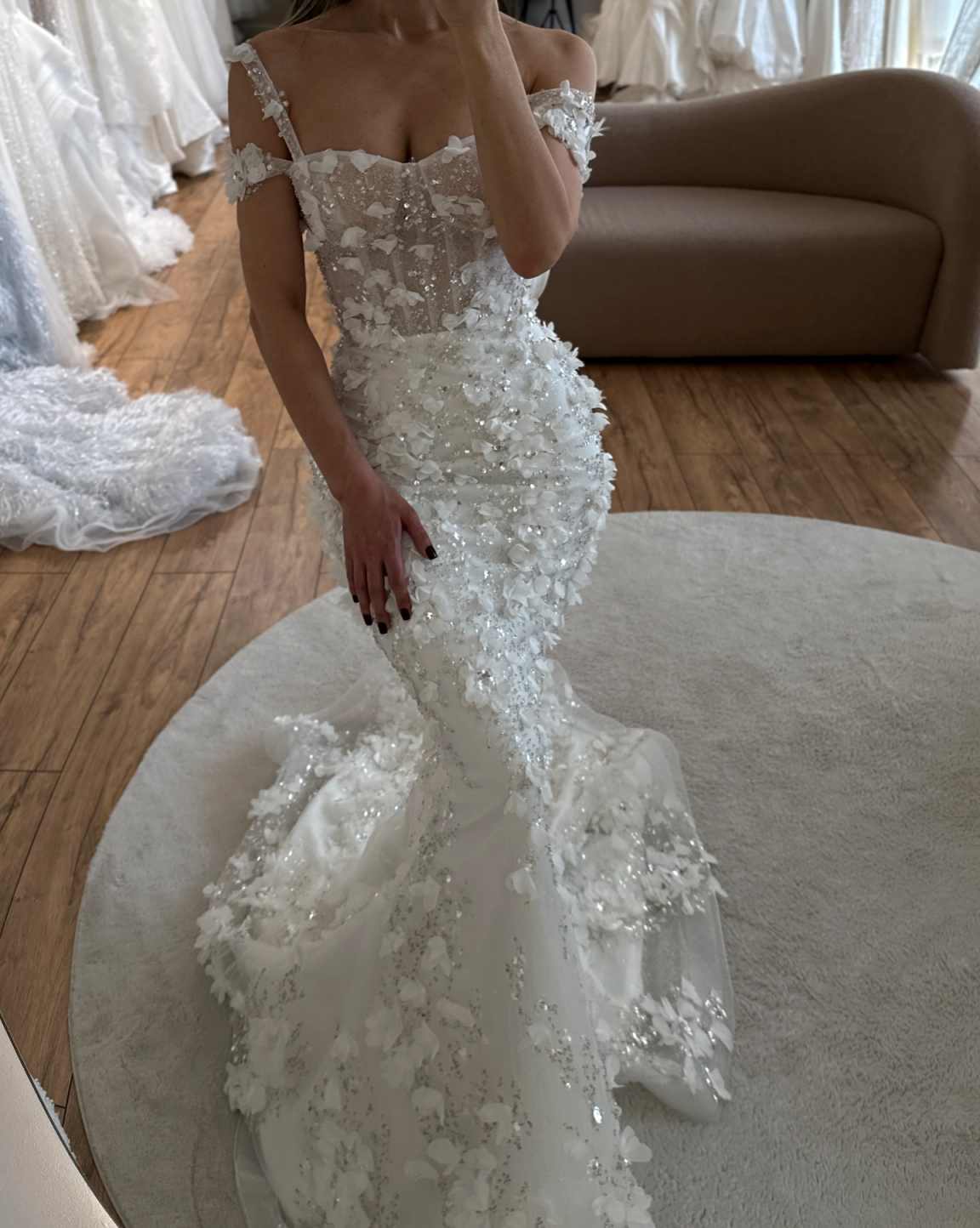 New Wedding Dress New Appliques Bridal Gown Sexy Remove Train 3D Flower Lace Bridal Dresses Vestidos De Novia Size Customized H252234