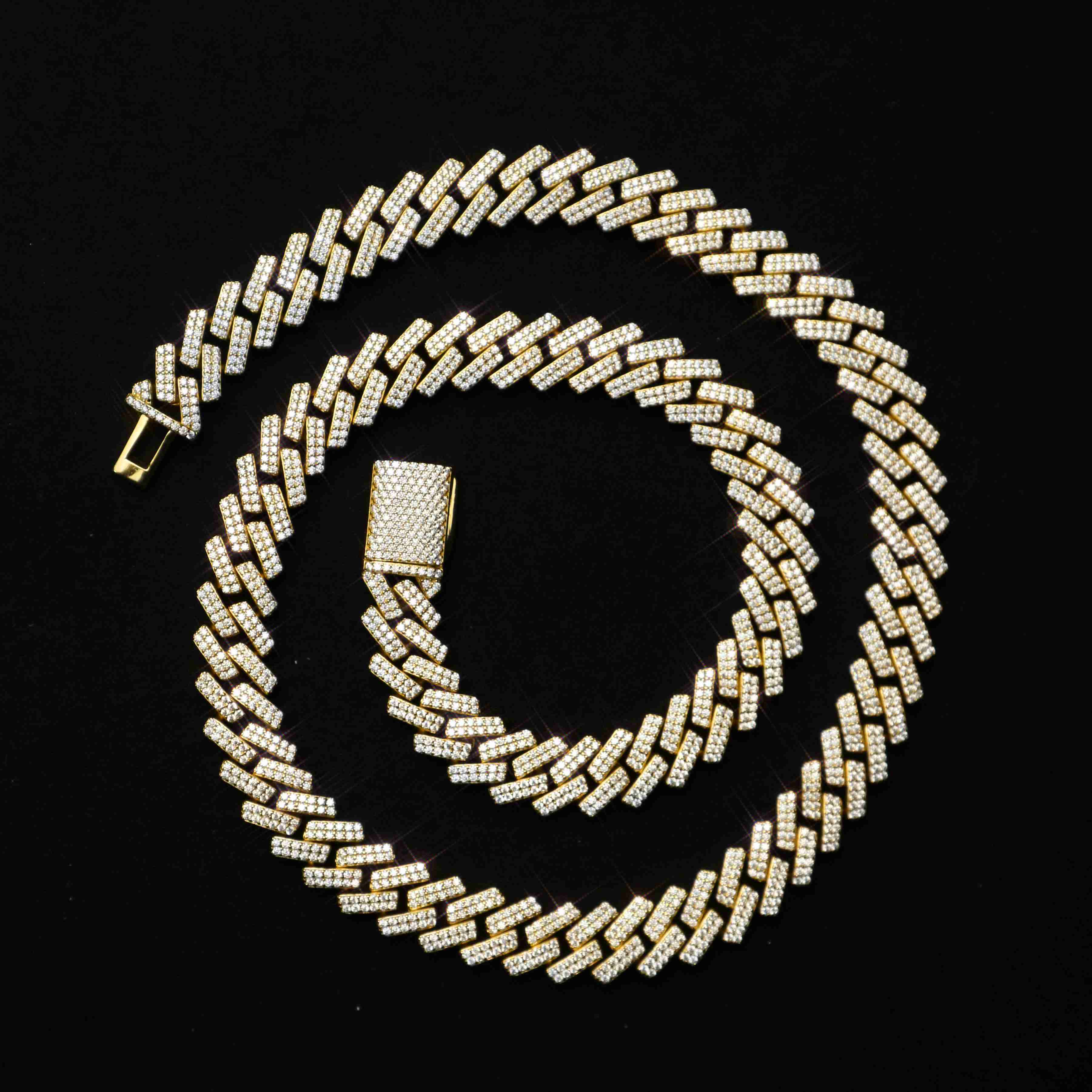 Size12mm Cuban Chain 925 Sterling Silver Iced Out VVS Diamond Moissanite Cuban Chain