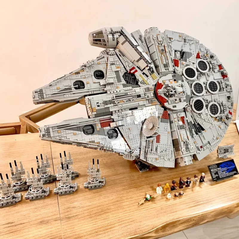 Disney Millennium Falcon Star Wars Building Set - Difficult Large Cross-border Wholesale Adult Toy Gift