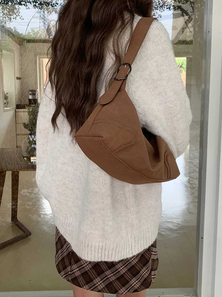 2025 New AutumnWinter Vintage Bag Fashion Suede Crossbody Bag Shoulder Bag Underarm Bag Casual Womens Daily Commuter BagXJ250918