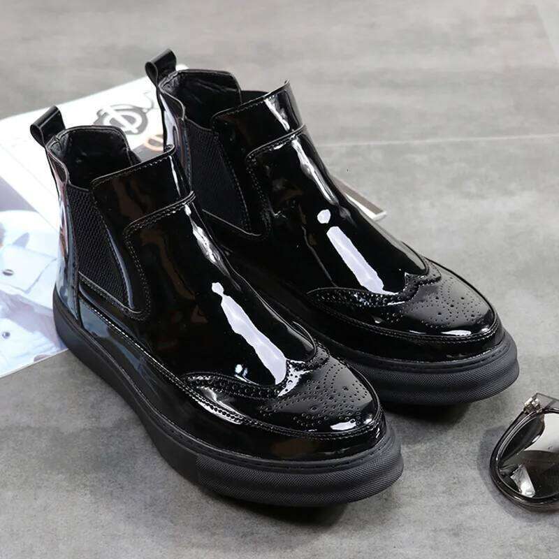 mens fashion party nightclub boots carved brogue patent leather shoes cowboy platform boot designer autumn winter botas