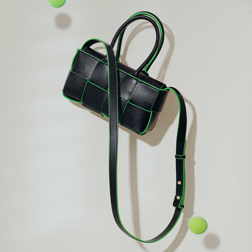 2025 new women's handbag genuine leather woven bag designer small square bag