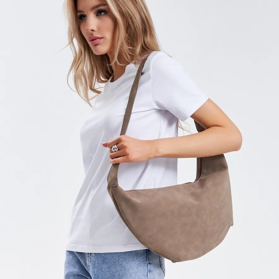 2025 Designer Women's Dumpling Bag New Fashionable Multi functional Single Shoulder Retro Crossbody Bag