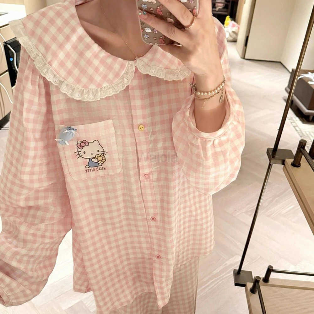 Sanrio Cute Hello Kitty Pajamas Set for Women Autumn LongSleeved Pants Japanese Cotton Pullover Loose Girl Home Clothing Set L250919