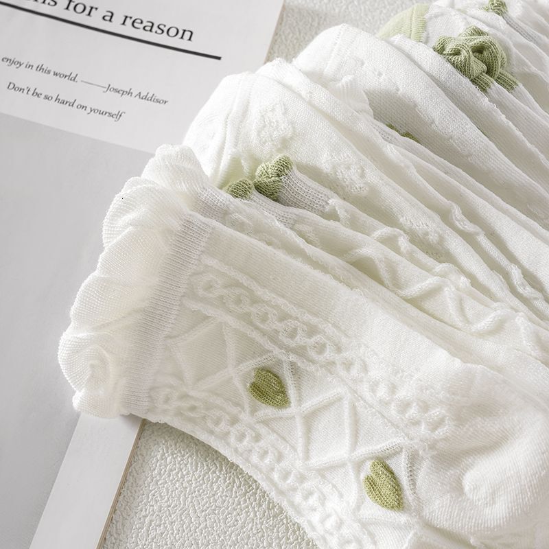 White Women Versatile Mid-Calf High-Value Mori Style Spring Summer Long Socks for Girls Green Breathable Fresh Floral
