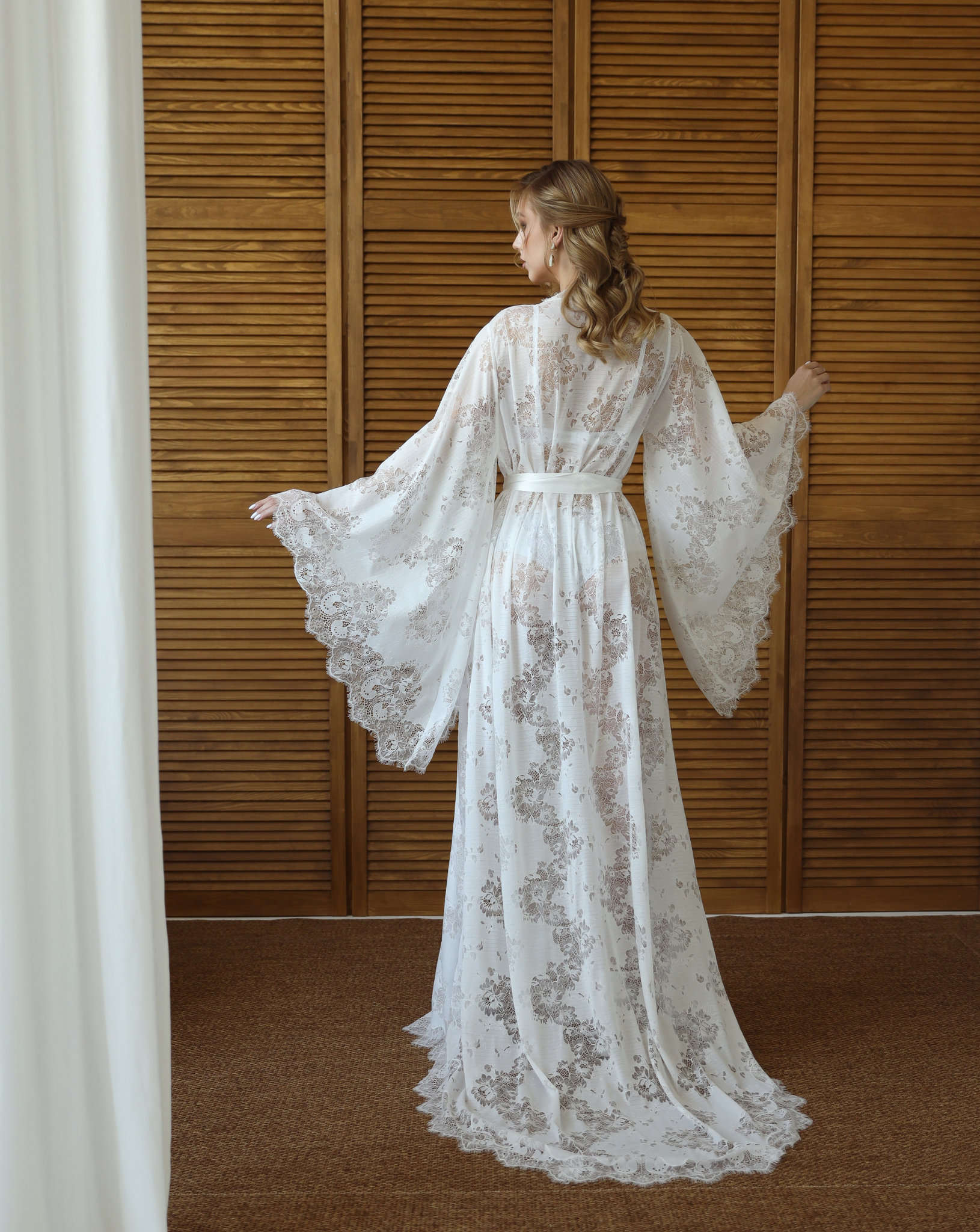 Elegant Women Robe Nightgown Bridal Pajamas Long sleeve Appliques Maternity Dressing Shower Gown for Photography Custom Made