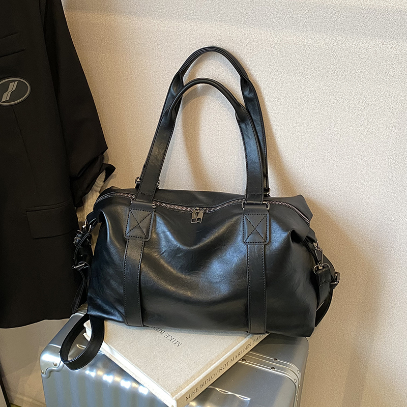 Autumn new fashionable casual large capacity handbag, classic crossbody bag for college students, simple daily commuting, high-end multifunctional wom